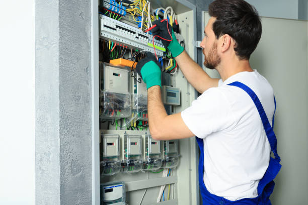 Best Licensed Electrician  in Hudson, CO
